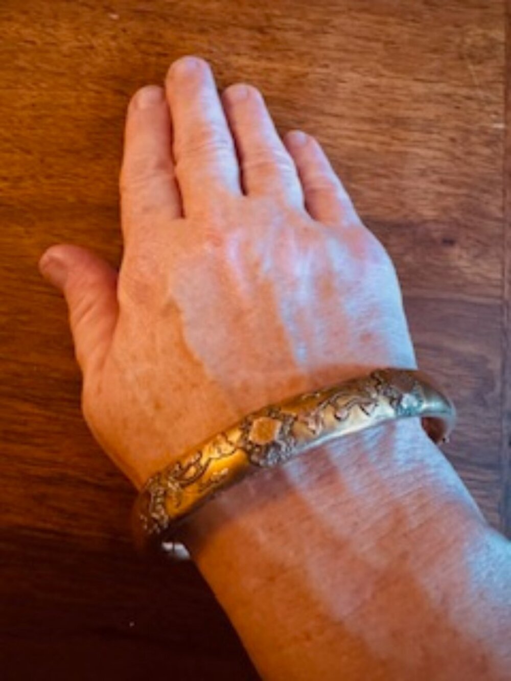 Victorian Edwardian gold filled floral hinged bangle bracelet
